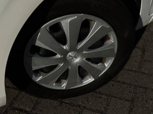 Peugeot 108 1.0 e-VTi Active Bluetooth | Airco | Elecktrisch vestebare spiegels | ActivLease financial lease