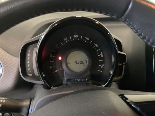 Peugeot 108 1.0 e-VTi Allure | Achteruitrijcamera | Airco | Apple Carplay/Android Auto|telefoonintegratie pre... ActivLease financial lease