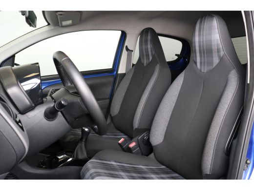 Peugeot 108 1.0 e-VTi Allure | Apple Carplay | Airco | Camera | LMV 15"| LED dagrijverlichting | ActivLease financial lease