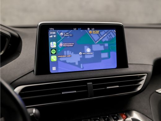 Peugeot 5008 1.2 PureTech Sport 7 Persoons Automaat (APPLE CARPLAY, STOELVERWARMING, LEDER, GROOT NAVI, 360 CA... ActivLease financial lease