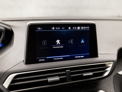 Peugeot 5008 1.2 PureTech Sport 7 Persoons Automaat (APPLE CARPLAY, STOELVERWARMING, LEDER, GROOT NAVI, 360 CA... ActivLease financial lease