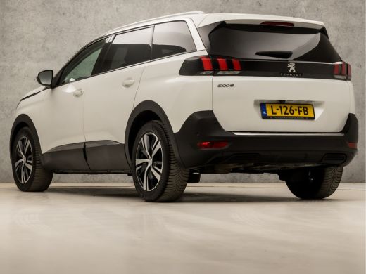 Peugeot 5008 1.2 PureTech Sport 7 Persoons Automaat (APPLE CARPLAY, STOELVERWARMING, LEDER, GROOT NAVI, 360 CA... ActivLease financial lease
