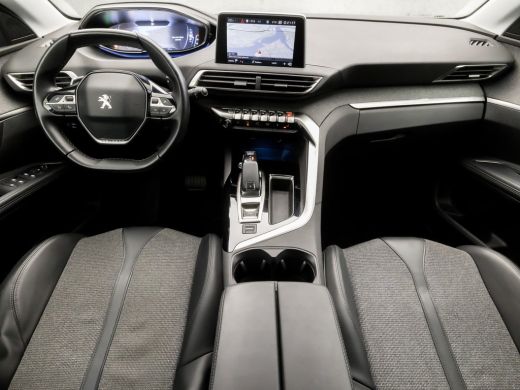 Peugeot 5008 1.2 PureTech Sport 7 Persoons Automaat (APPLE CARPLAY, STOELVERWARMING, LEDER, GROOT NAVI, 360 CA... ActivLease financial lease