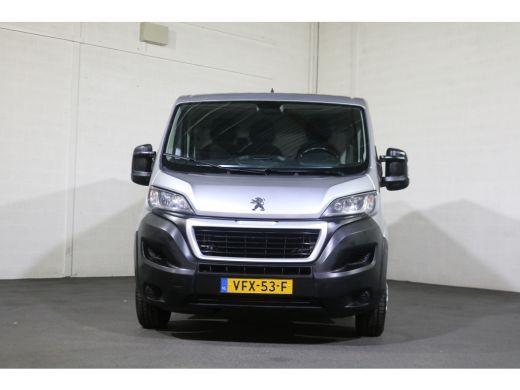 Peugeot Boxer 2.2 BlueHDi 140pk Airco Navigatie Camera ActivLease financial lease