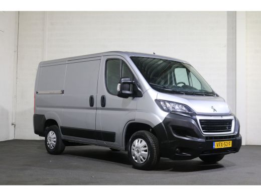 Peugeot Boxer 2.2 BlueHDi 140pk Airco Navigatie Camera ActivLease financial lease