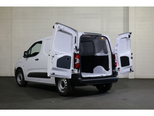 Peugeot e-Partner 136 L1 50 kWh ActivLease financial lease