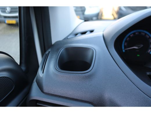 Peugeot e-Partner 136 L1 50 kWh ActivLease financial lease