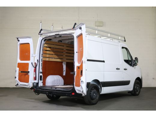 Renault Master 2.3 dCi 135pk L1 H1 Airco Glasresteel ActivLease financial lease