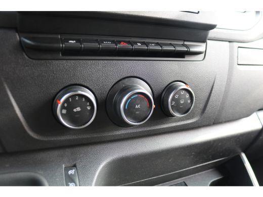 Renault Master 2.3 dCi 135pk L1 H1 Airco Glasresteel ActivLease financial lease