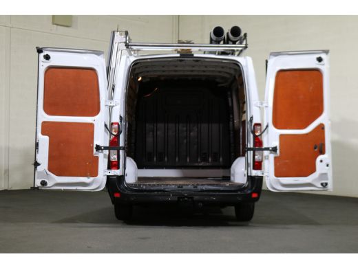 Renault Master 2.3 dCi 135pk L1 H1 Airco Glasresteel ActivLease financial lease