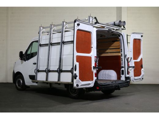 Renault Master 2.3 dCi 135pk L1 H1 Airco Glasresteel ActivLease financial lease