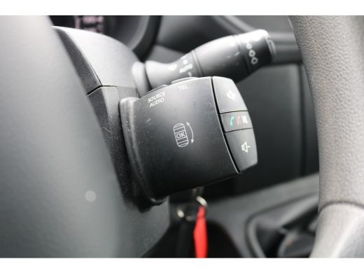 Renault Master 2.3 dCi 135pk L1 H1 Airco Glasresteel ActivLease financial lease