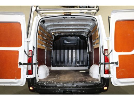 Renault Master 2.3 dCi 135pk L1 H1 Airco Glasresteel ActivLease financial lease