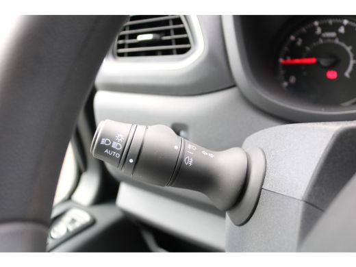 Renault Master 2.3 dCi 180pk L2 H2 Airco Navigatie Camera Trekhaak ActivLease financial lease