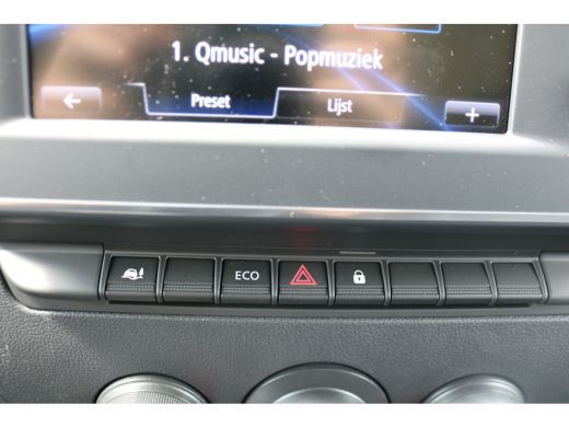 Renault Master 2.3 dCi 180pk L2 H2 Airco Navigatie Camera Trekhaak ActivLease financial lease