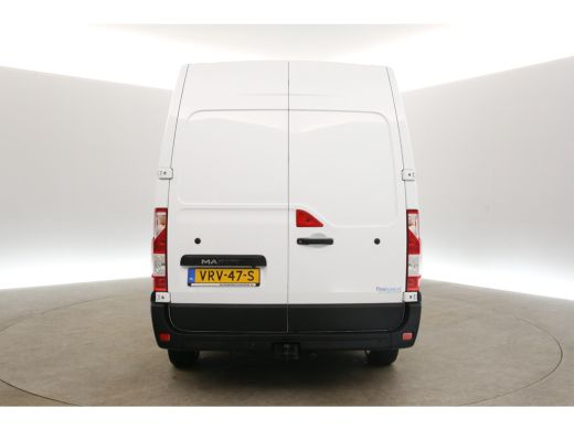 Renault Master T33 2.3 dCi L2H2 146PK Airco Camera Cruise Navi 3 Persoons Parkeersensoren Elektrpakket Trekhaak ActivLease financial lease