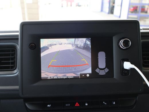 Renault Master T35 2.3 dCi 135 PK L2H2 3-ZITS WORK EDITION + TREKHAAK 2500 KG | APPLE CARPLAY | CAMERA ActivLease financial lease