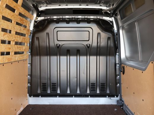 Renault Master T35 2.3 dCi 135 PK L2H2 3-ZITS WORK EDITION + TREKHAAK 2500 KG | APPLE CARPLAY | CAMERA ActivLease financial lease