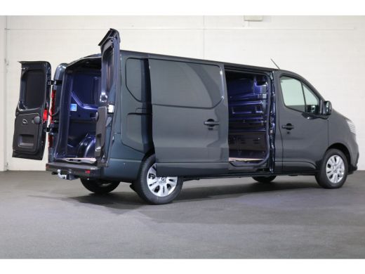 Renault Trafic 2.0 dCi 150pk L2 H1 Airco Automaat Navigatie Camera Trekhaak ActivLease financial lease