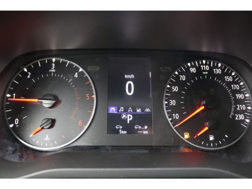 Renault Trafic 2.0 dCi 150pk L2 H1 Airco Automaat Navigatie Camera Trekhaak ActivLease financial lease