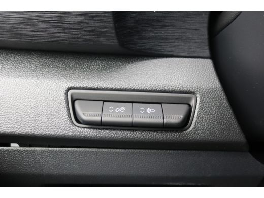 Renault Trafic 2.0 dCi 150pk L2 H1 Airco Automaat Navigatie Camera Trekhaak ActivLease financial lease