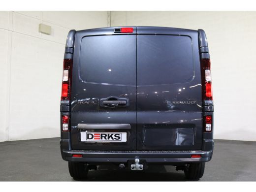 Renault Trafic 2.0 dCi 150pk L2 H1 Airco Automaat Navigatie Camera Trekhaak ActivLease financial lease