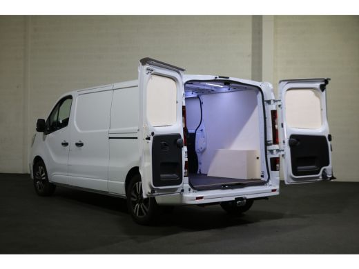 Renault Trafic 2.0 dCi 170pk L2 H1 Automaat Airco Navigatie Camera Trekhaak ActivLease financial lease