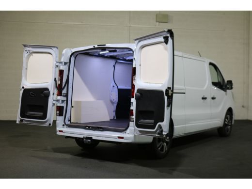 Renault Trafic 2.0 dCi 170pk L2 H1 Automaat Airco Navigatie Camera Trekhaak ActivLease financial lease