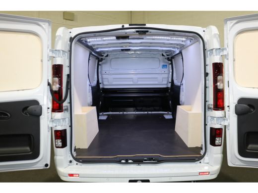 Renault Trafic 2.0 dCi 170pk L2 H1 Automaat Airco Navigatie Camera Trekhaak ActivLease financial lease