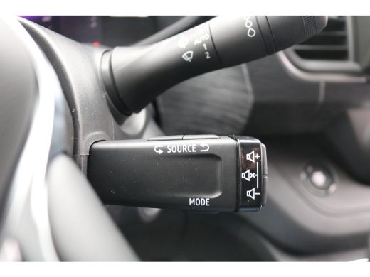Renault Trafic 2.0 dCi 170pk L2 H1 Automaat Airco Navigatie Camera Trekhaak ActivLease financial lease
