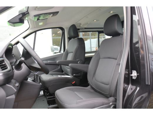 Renault Trafic 2.0 dCi 170pk L2 H1 DC Airco Navigatie Camera 2x Schuifdeur Digital Dashboard Trekhaak Face Lift ActivLease financial lease