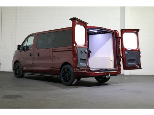 Renault Trafic 2.0 dCi 170pk L2 H1 DC Airco Navigatie Camera 2x Schuifdeur Digital Dashboard Trekhaak Face Lift ActivLease financial lease