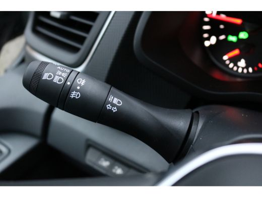 Renault Trafic 2.0 dCi 170pk L2 H1 DC Airco Navigatie Camera 2x Schuifdeur Luxe ActivLease financial lease