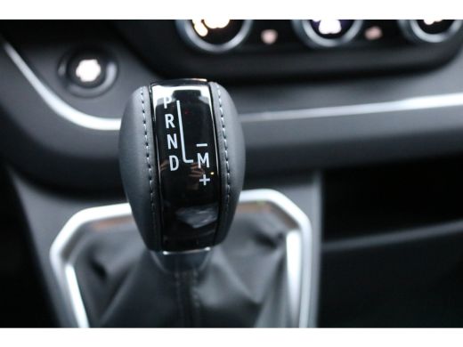 Renault Trafic 2.0 dCi 170pk L2 H1 DC Airco Navigatie Camera 2x Schuifdeur Luxe ActivLease financial lease