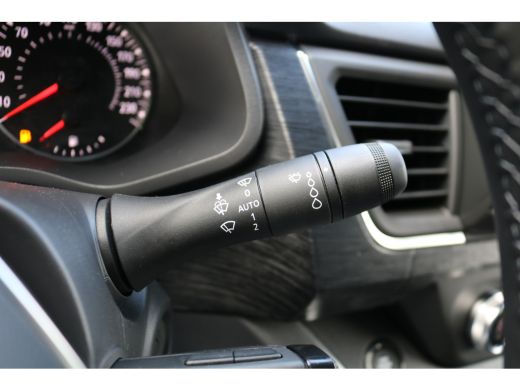 Renault Trafic 2.0 dCi 170pk L2 H1 DC Airco Navigatie Camera 2x Schuifdeur Luxe ActivLease financial lease