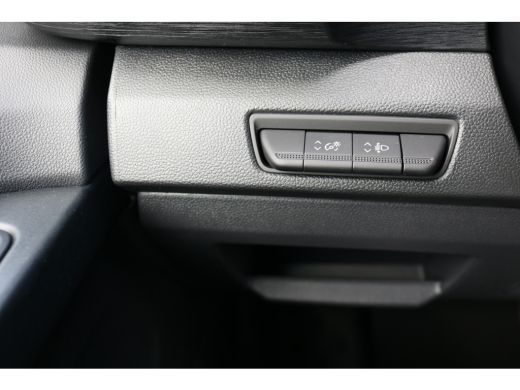 Renault Trafic 2.0 dCi 170pk L2 H1 DC Airco Navigatie Camera 2x Schuifdeur Luxe ActivLease financial lease