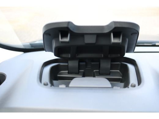 Renault Trafic 2.0 dCi 170pk L2 H1 DC Airco Navigatie Camera 2x Schuifdeur Luxe ActivLease financial lease