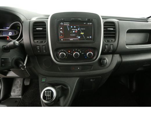 Renault Trafic 2.0 dCi T29 L2H1 Airco Camera Cruise Navigatie LED PDC 3 Persoons Elektrpakket ActivLease financial lease