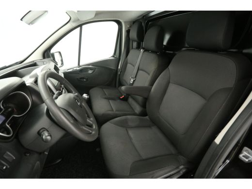 Renault Trafic 2.0 dCi T29 L2H1 Airco Camera Cruise Navigatie LED PDC 3 Persoons Elektrpakket ActivLease financial lease