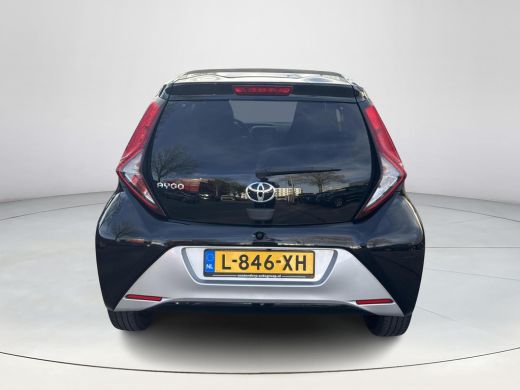Toyota Aygo 1.0 VVT-i x-joy cabrio | 06-10141018 Voor meer informatie ActivLease financial lease