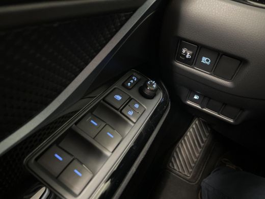 Toyota C-HR 2.0 Hybrid First Edition ActivLease financial lease