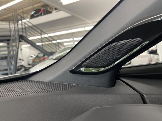 Toyota C-HR 2.0 Hybrid First Edition ActivLease financial lease