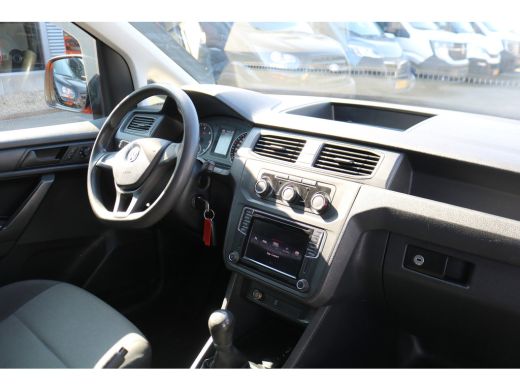 Volkswagen Caddy 2.0 TDI 102pk Maxi Airco Navigatie Camera Trekhaak 2x Schuifdeur ActivLease financial lease