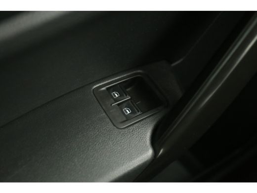 Volkswagen Caddy 2.0 TDI L1H1 Airco Cruise Carplay Navigatie PDC 15''LMV Trekhaak ActivLease financial lease