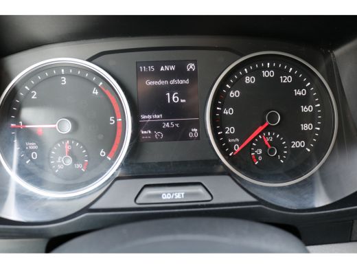 Volkswagen Crafter 2.0 TDI L3 H2 Airco Navigatie Imperiaal Trap Trekhaak ActivLease financial lease