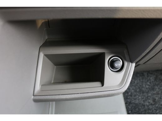 Volkswagen Crafter 2.0 TDI L3 H2 Airco Navigatie Imperiaal Trap Trekhaak ActivLease financial lease