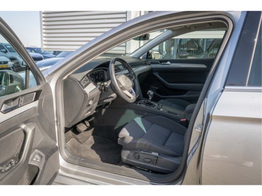 Volkswagen Passat Variant Volkswagen 1.4 TSI PHEV GTE Business | 18 inch | Ergo stoelen +geheugen| Rondomzicht| Ada... ActivLease financial lease