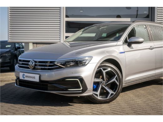 Volkswagen Passat Variant Volkswagen 1.4 TSI PHEV GTE Business | 18 inch | Ergo stoelen +geheugen| Rondomzicht| Ada... ActivLease financial lease
