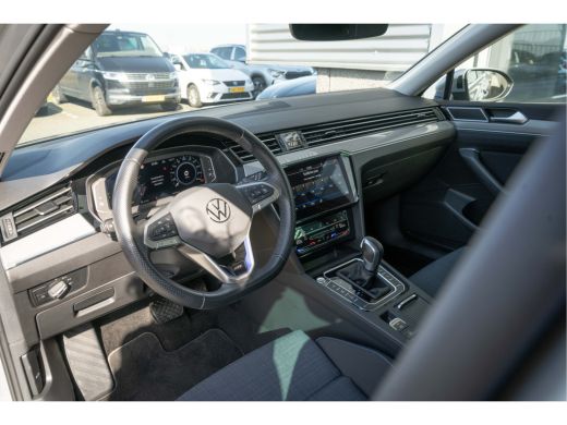 Volkswagen Passat Variant Volkswagen 1.4 TSI PHEV GTE Business | 18 inch | Ergo stoelen +geheugen| Rondomzicht| Ada... ActivLease financial lease