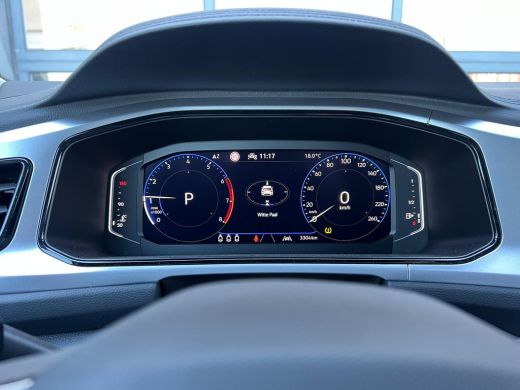 Volkswagen T-Roc 1.5 TSI 150 pk Life Edition 7-DSG | Trekhaak | Navigatie | Automatische Airco | ActivLease financial lease
